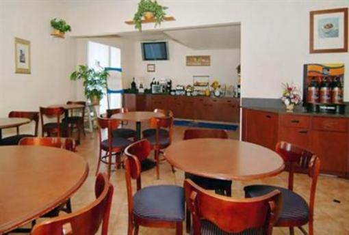 фото отеля Madera Days Inn
