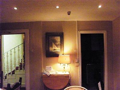 фото отеля Seton Guest House