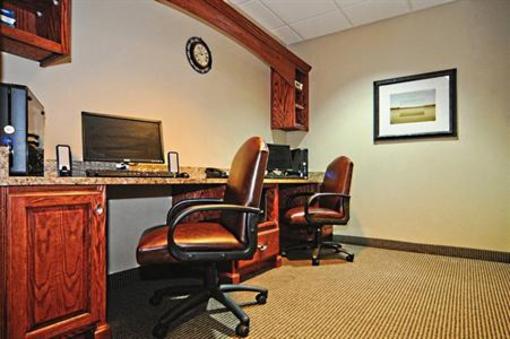 фото отеля BEST WESTERN Butterfield Inn