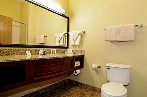 фото отеля BEST WESTERN Butterfield Inn