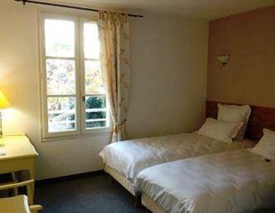 фото отеля Logis La Ferme Hotel Avignon