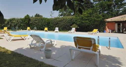 фото отеля Logis La Ferme Hotel Avignon