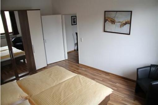 фото отеля Hotel und Gaststatte Kohlscheider Hof