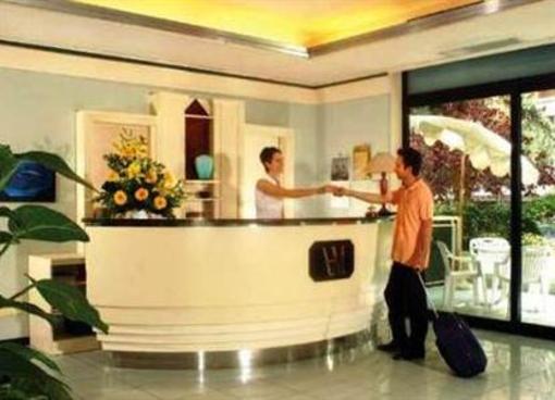 фото отеля Hotel Milano Ile de France