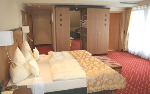 фото отеля Hotel Lamm Heimbuchenthal