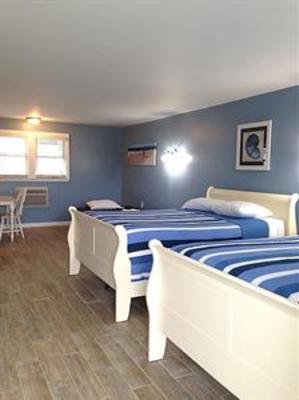 фото отеля Pelican Point Motel