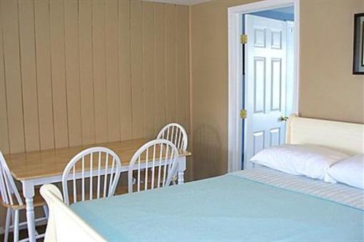 фото отеля Pelican Point Motel