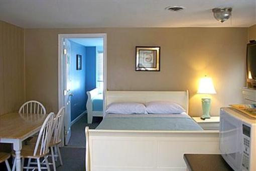 фото отеля Pelican Point Motel