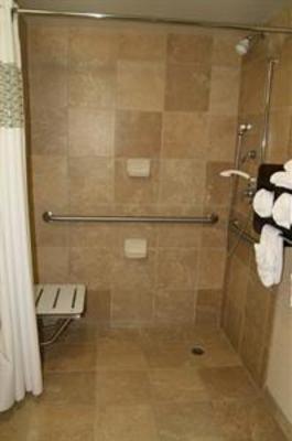 фото отеля Hampton Inn & Suites Omaha - Downtown