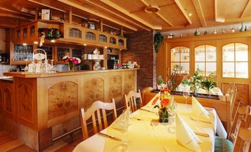 фото отеля Landgasthof Hubertus Ruderatshofen