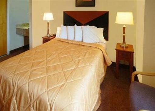 фото отеля Country Hearth Inn & Suites Memphis