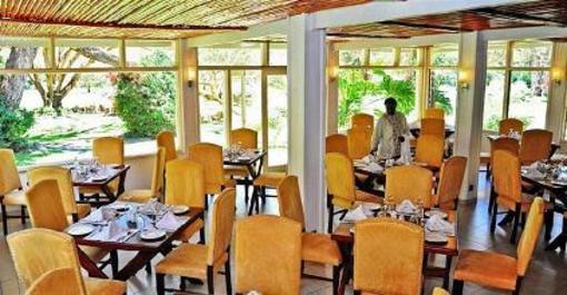 фото отеля Lake Naivasha Country Club Hotel