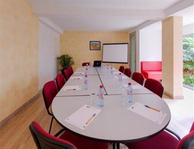 фото отеля Le Cornouaille Hotel
