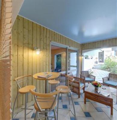 фото отеля Le Cornouaille Hotel