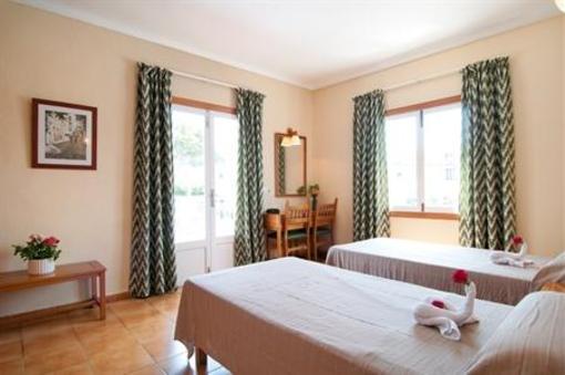 фото отеля Hostal Montesol