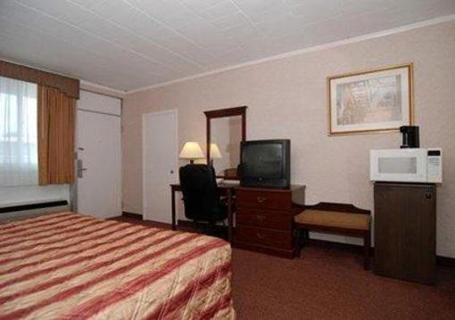 фото отеля Econo Lodge Mystic