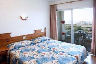 фото отеля Festamar Apartments Torroella de Montgri