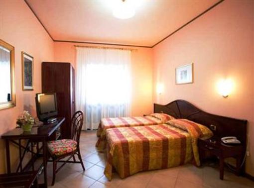 фото отеля Hotel Villa delle Rose
