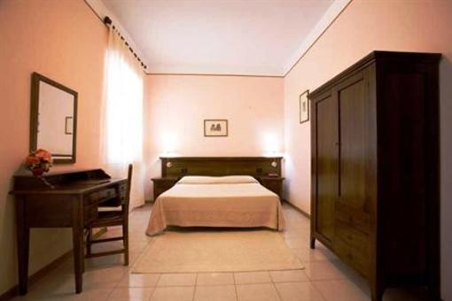 фото отеля Hotel Villa delle Rose