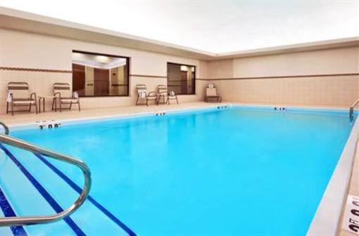 фото отеля Holiday Inn Express & Suites Tipp City