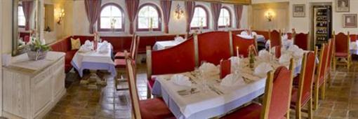 фото отеля Hotel Zum Jungen Romer Radstadt