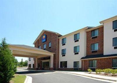 фото отеля Comfort Inn & Suites Buford