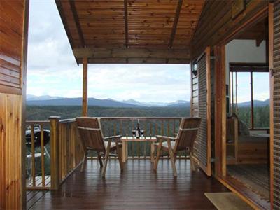 фото отеля Cliffhanger Cottages