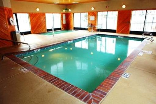 фото отеля Holiday Inn Express Park City