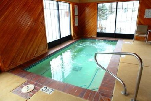 фото отеля Holiday Inn Express Park City