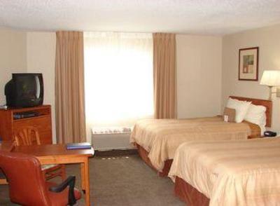 фото отеля Candlewood Suites Topeka