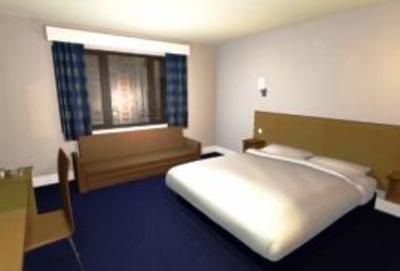 фото отеля Travelodge Hotel Stratford-upon-Avon
