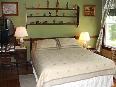 фото отеля The Stonewall Jackson Inn Bed and Breakfast