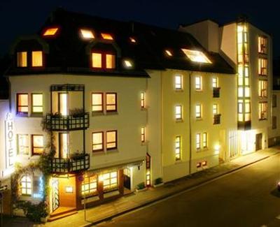 фото отеля Hotel Zollamt Kaiserslautern