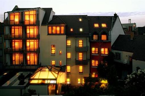 фото отеля Hotel Zollamt Kaiserslautern