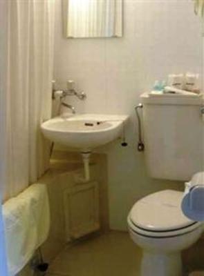 фото отеля Grampus Inn Osaka
