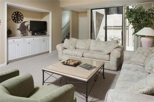 фото отеля ResortQuest Harbour Town Club Villas Hilton Head Island