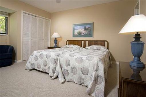 фото отеля ResortQuest Harbour Town Club Villas Hilton Head Island