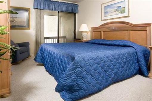 фото отеля ResortQuest Harbour Town Club Villas Hilton Head Island