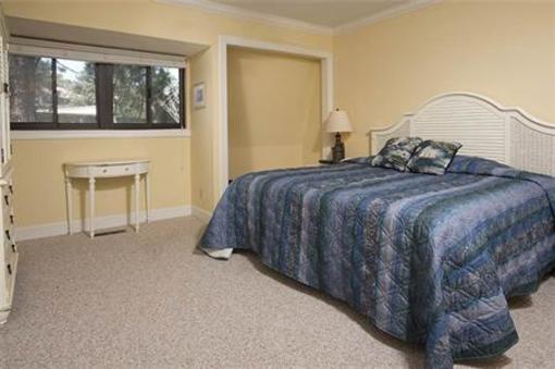 фото отеля ResortQuest Harbour Town Club Villas Hilton Head Island
