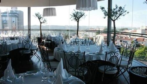 фото отеля Hotel Dighton Oliveira de Azemeis