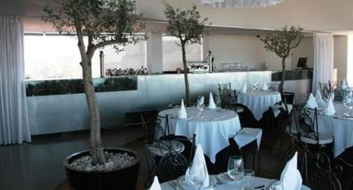 фото отеля Hotel Dighton Oliveira de Azemeis