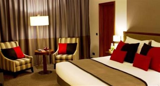 фото отеля Hotel Dighton Oliveira de Azemeis