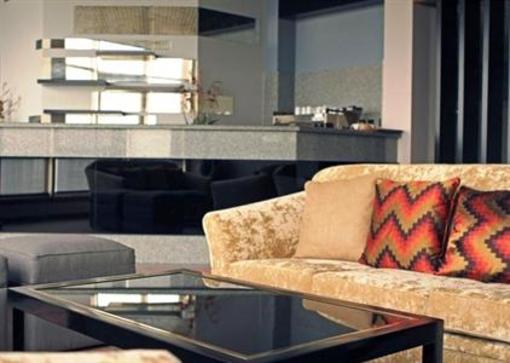фото отеля Hotel Dighton Oliveira de Azemeis