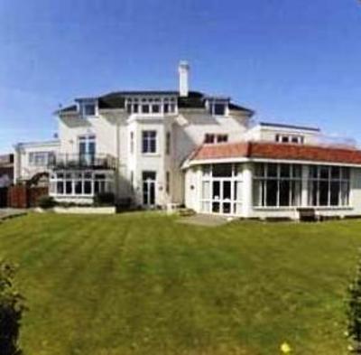 фото отеля Bournemouth International Hotel