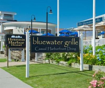 фото отеля Hyannis Harbor Hotel