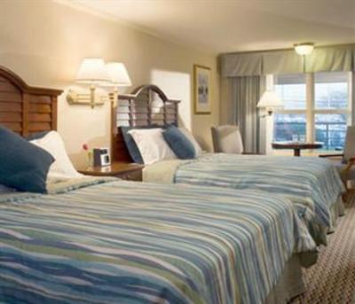 фото отеля Hyannis Harbor Hotel