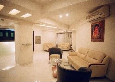 фото отеля Savoy Suites Hotel Mumbai