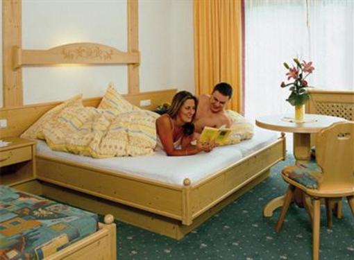 фото отеля Hotel Gasthof - Thaneller