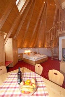 фото отеля Hotel Gasthof - Thaneller