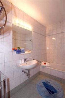 фото отеля Hotel Gasthof - Thaneller